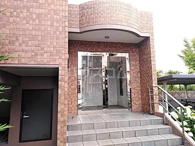 2/9 エントランス