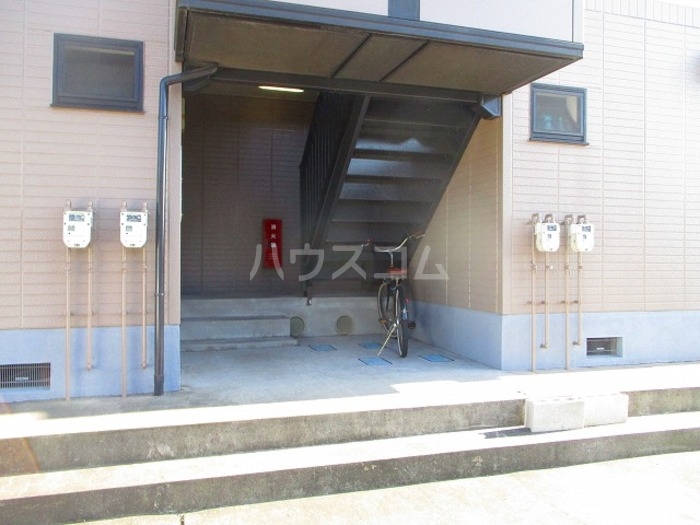 3/5 エントランス