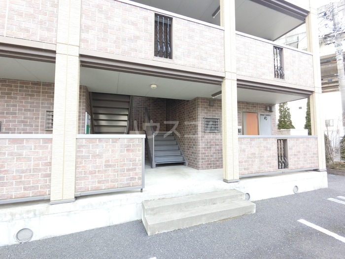 15/18 エントランス