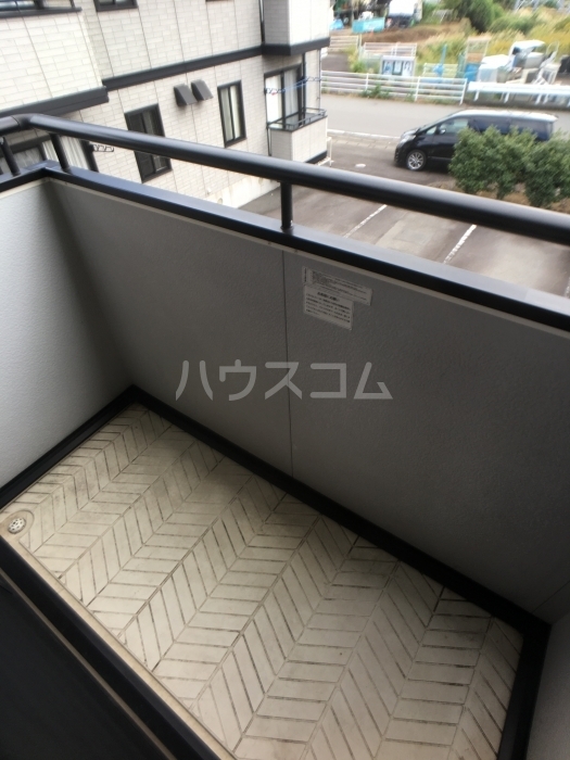 13/23 バルコニー