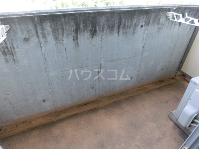 14/23 バルコニー