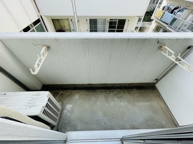 14/23 バルコニー