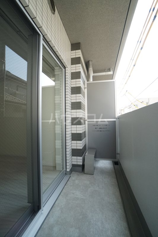 15/26 バルコニー