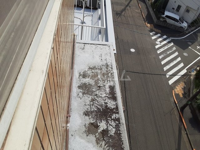 21/30 バルコニー