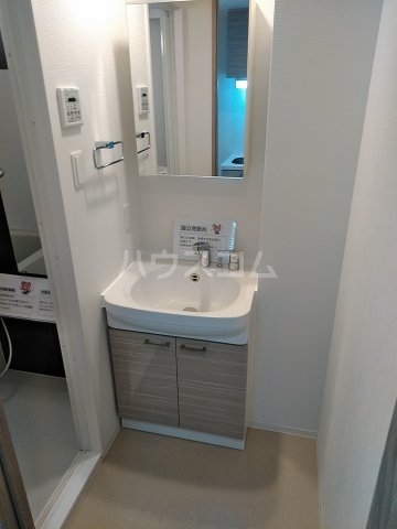 14/30 洗面