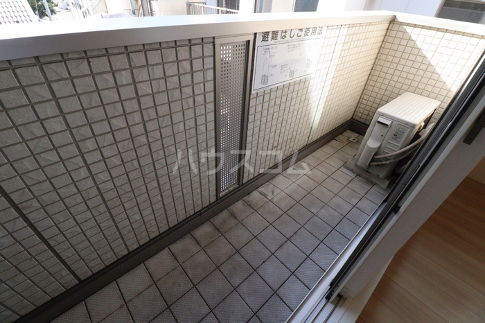 17/25 バルコニー