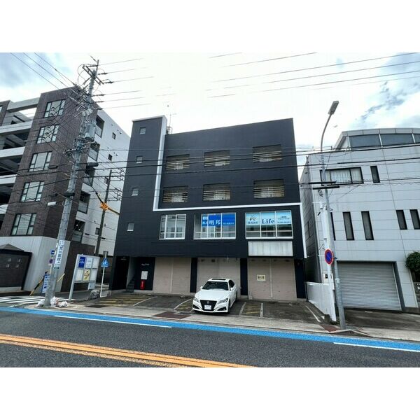 14/16 エントランス