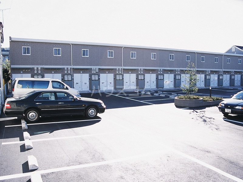 13/21 エントランス