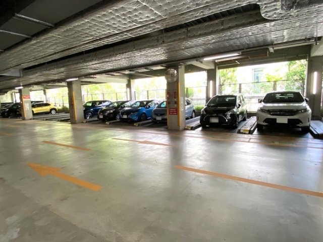 3/10 駐車場