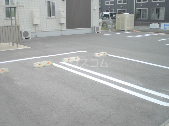 15/24 駐車場