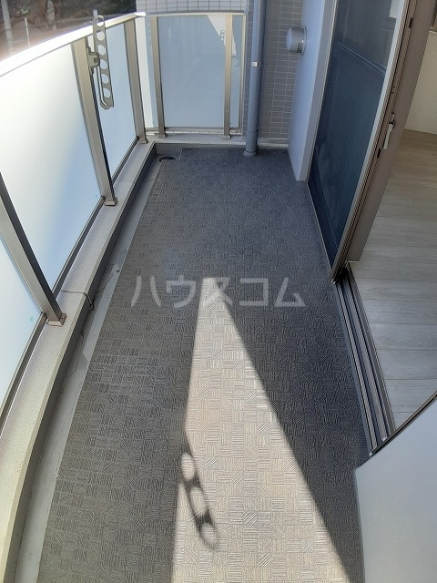 20/30 バルコニー