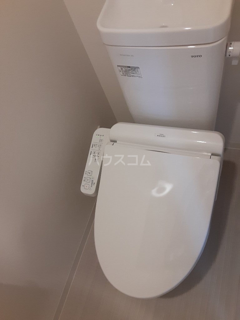 13/30 トイレ