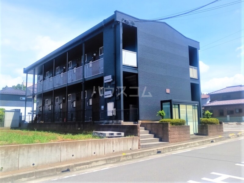 20/30 エントランス