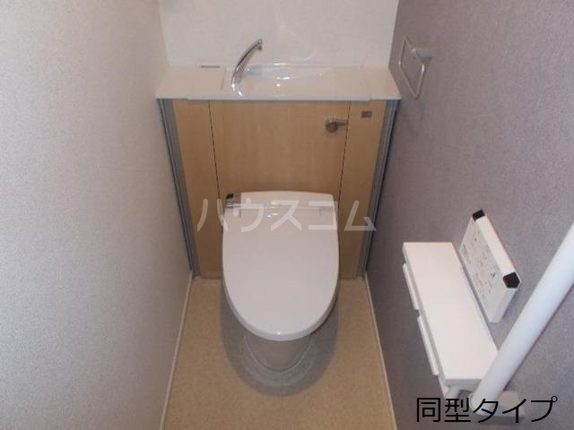 13/30 トイレ