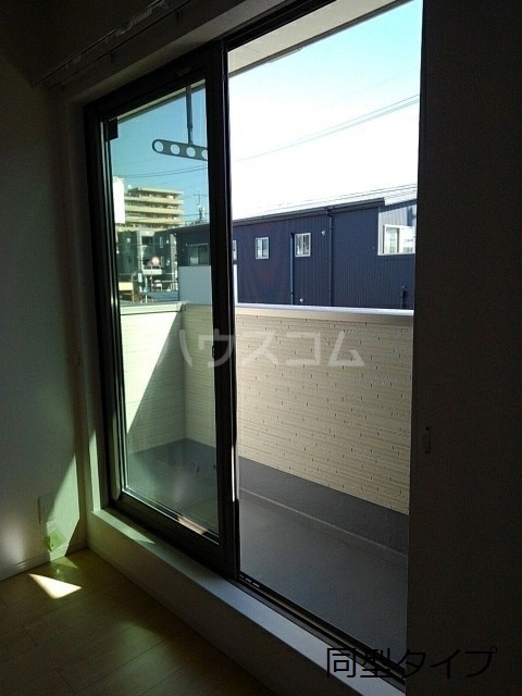 19/30 バルコニー