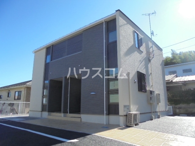 2/10 外観