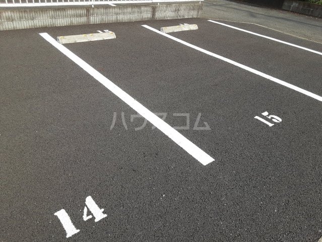 19/20 駐車場
