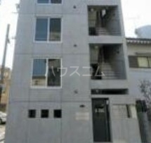 13/15 エントランス