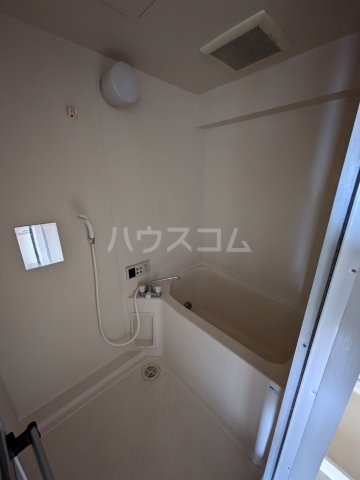 15/30 浴室