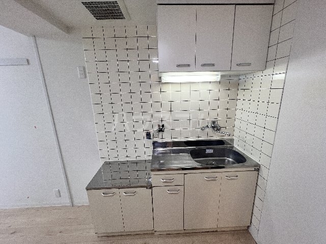 15/30 キッチン