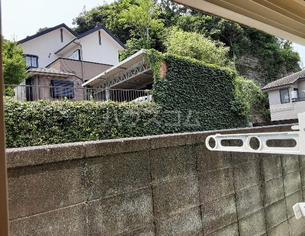 17/27 バルコニー