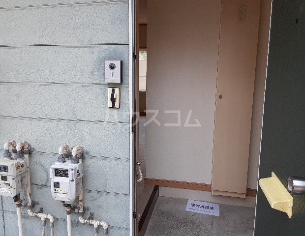 20/27 エントランス