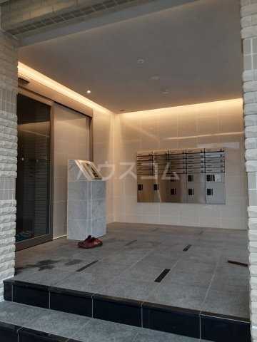 2/3 エントランス