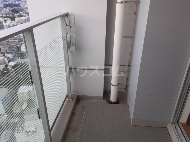 21/30 バルコニー