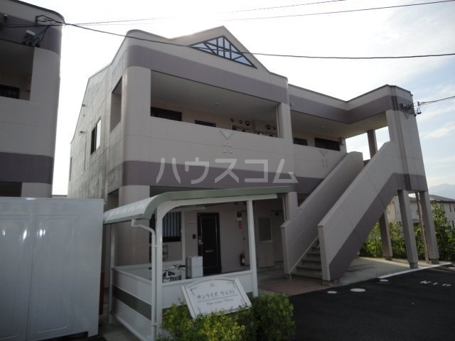 22/23 エントランス