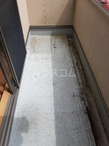 17/23 バルコニー