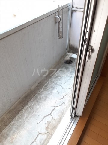 18/24 バルコニー