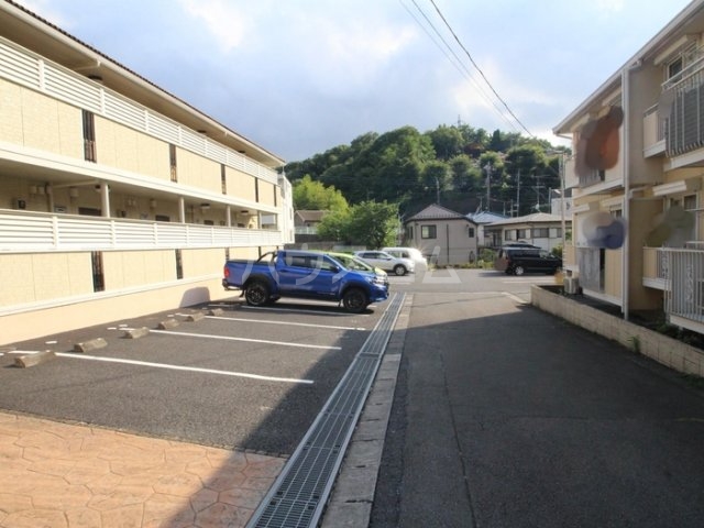 22/30 駐車場