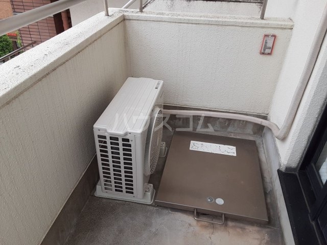 13/17 バルコニー