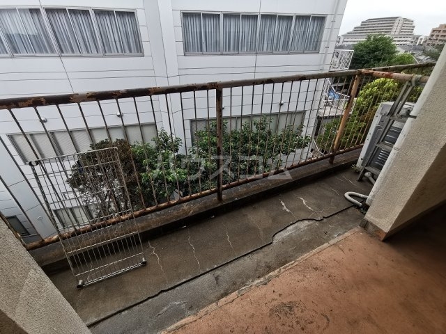 18/30 バルコニー