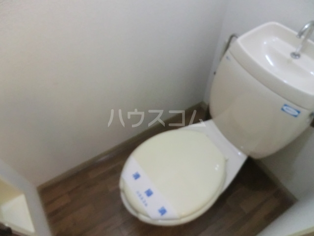 20/30 トイレ