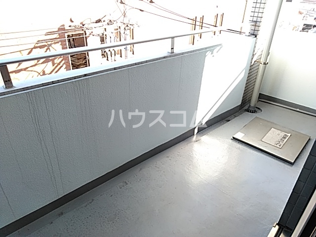 25/30 バルコニー