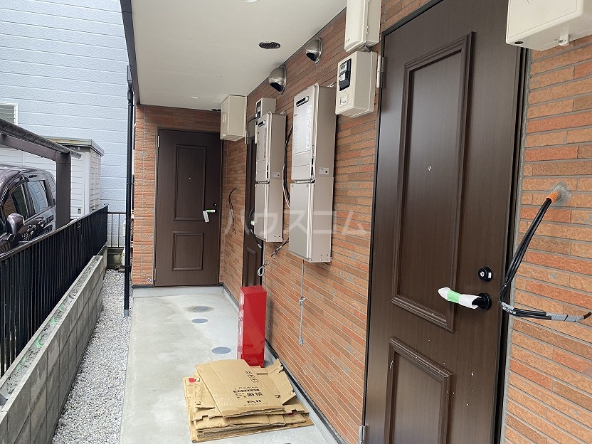 3/7 エントランス