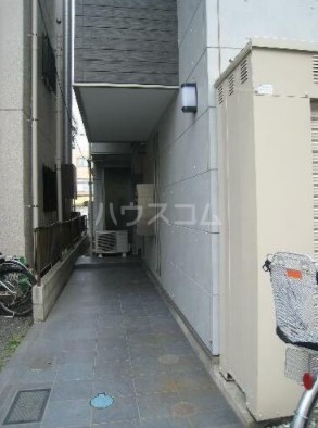 14/20 エントランス