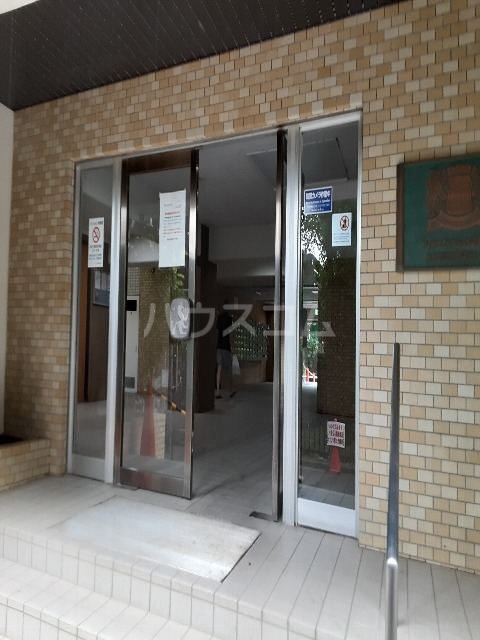 2/8 エントランス