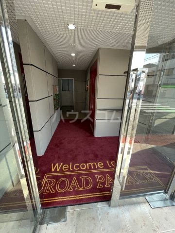 22/24 エントランス