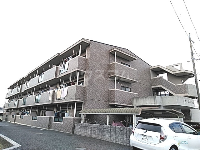 2/30 外観