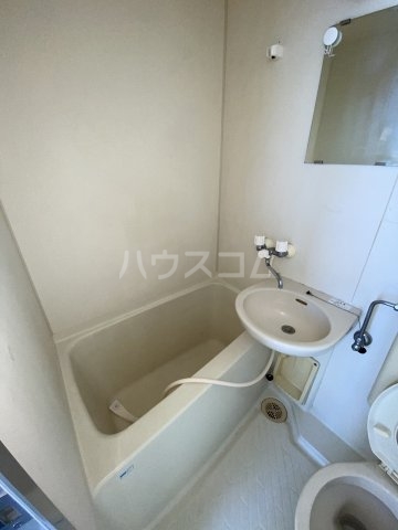 15/30 浴室