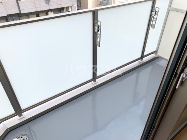 23/30 バルコニー