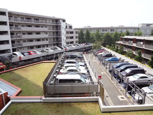 17/24 駐車場