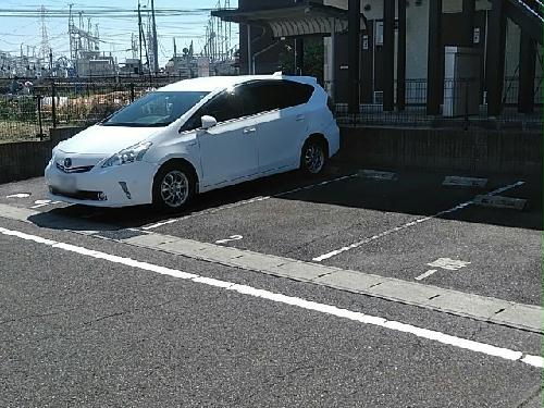 2/2 駐車場