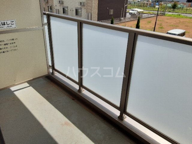 21/30 バルコニー