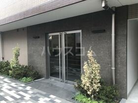 16/22 エントランス