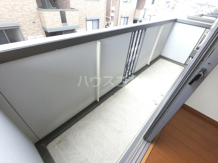 19/29 バルコニー