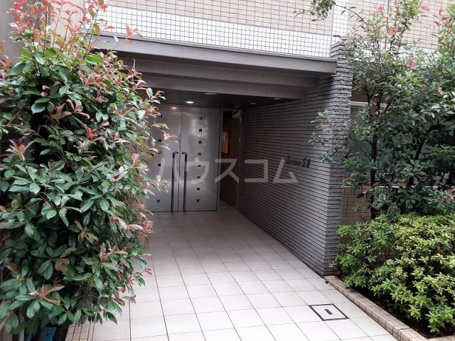 29/30 エントランス