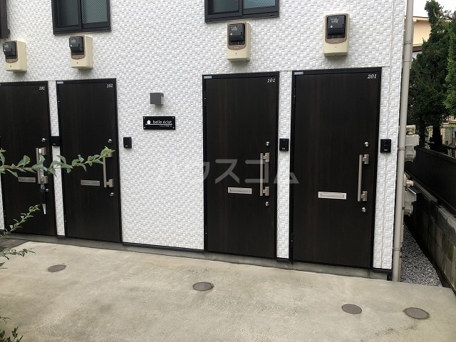 19/29 エントランス